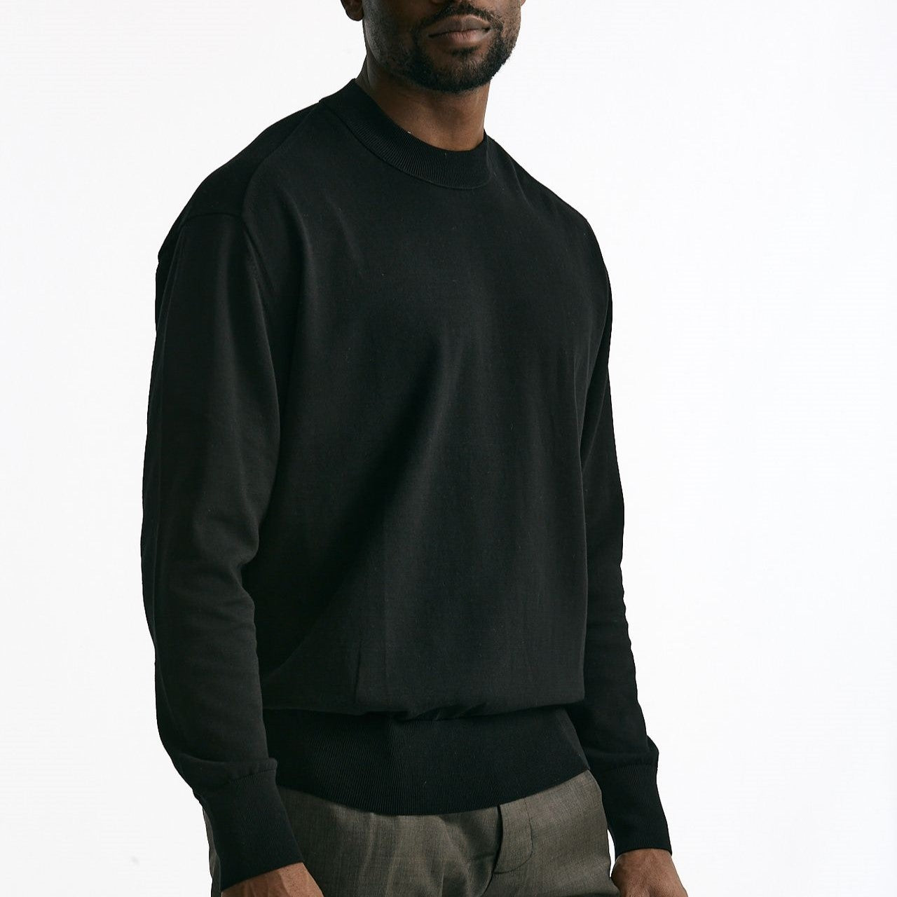 Maglia girocollo in cotone nero uomo Hosio - 6