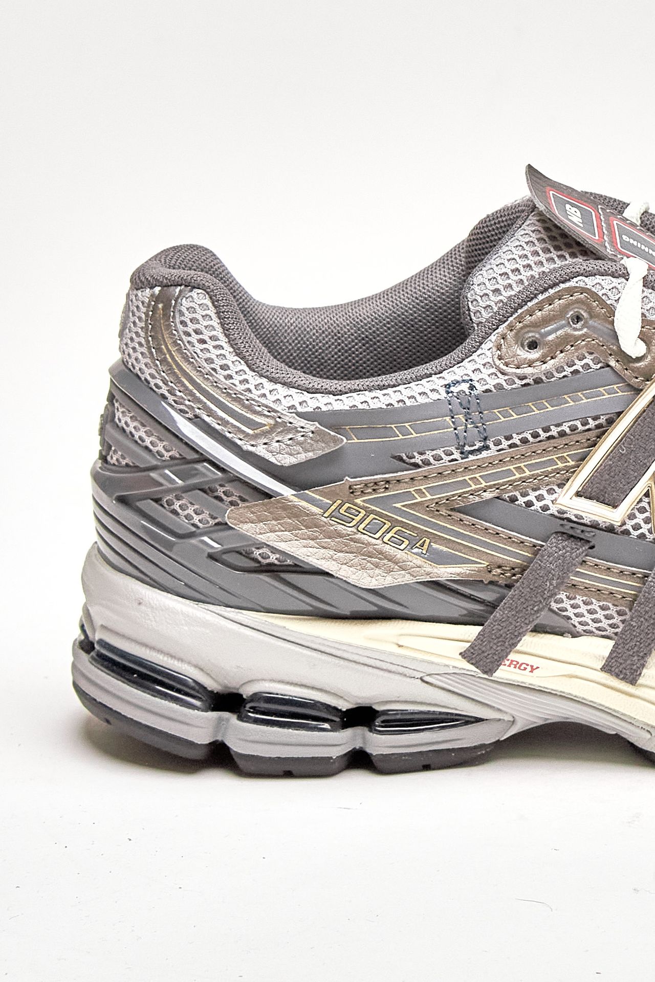 Sneakers 1906 6U8 in mesh multicolor uomo New balance - 6