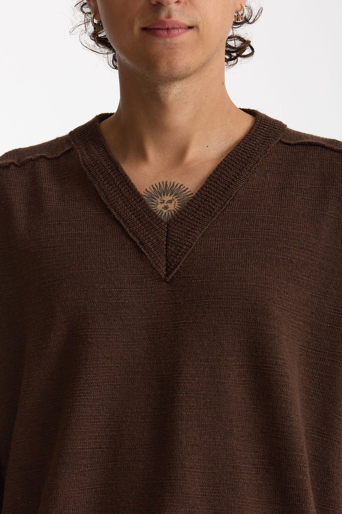 Maglia in lana marrone Scollo a V uomo Atomo factory - 5