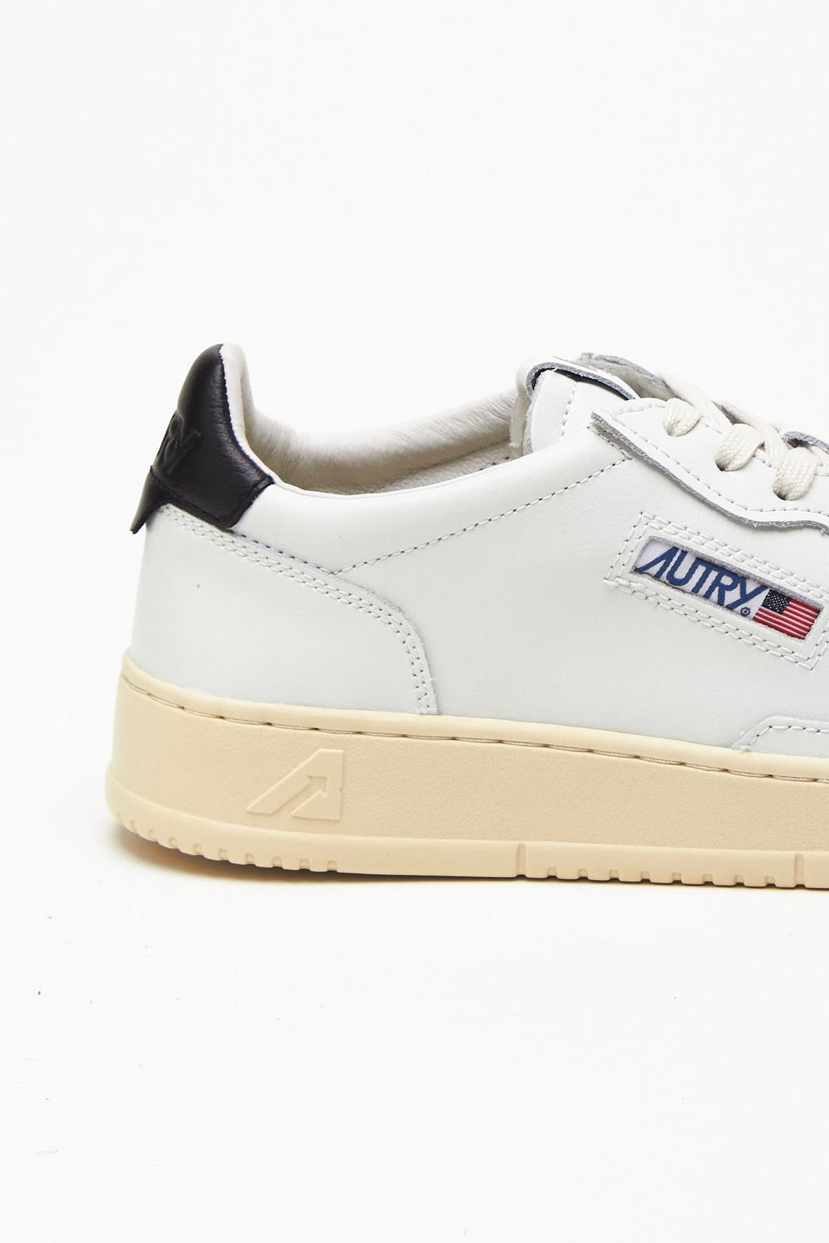Sneakers MEDALIST LOW-AULM-LL22 in pelle uomo Autry - 6