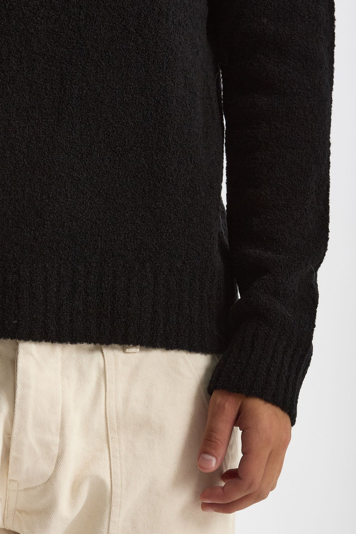 Polo in lana boucle’ nero uomo Diana studio - 6