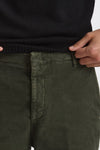 Pantalone in cotone lavato stretch ZYAN verdone uomo Dondup - 5