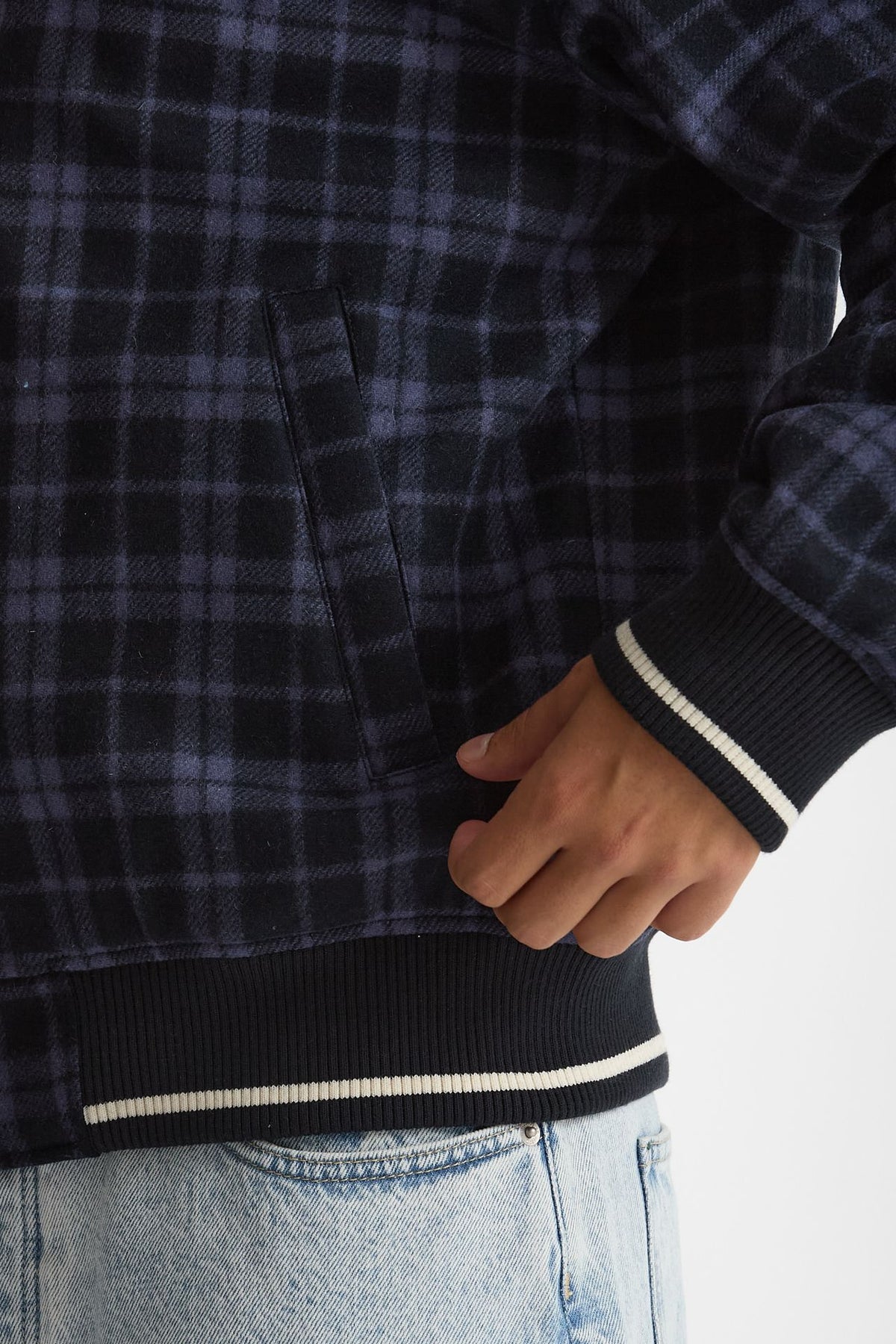 Bomber scozzese blu e nero uomo Drôle de monsieur - 8