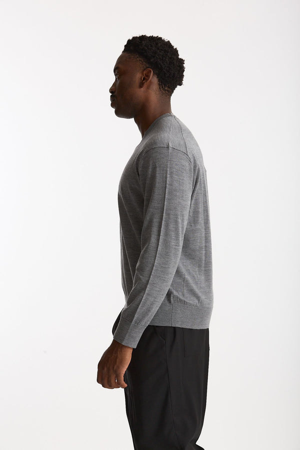 Maglia in lana rasata grigio uomo Hosio