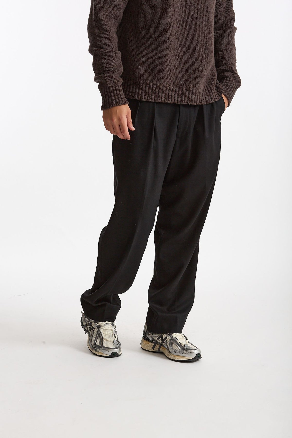 Pantalone KAY BAGGY in lana stretch nero uomo Nine in the morning - 1