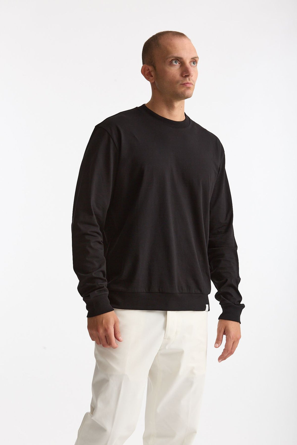 T-shirt manica lunga in cotone nero uomo Woc - 4
