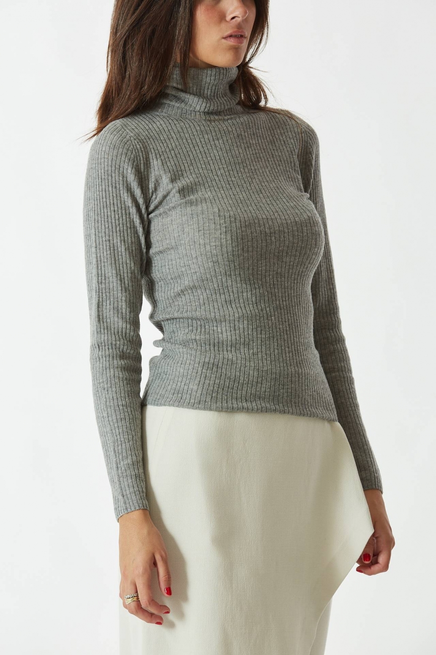 Maglia dolcevita grigia 