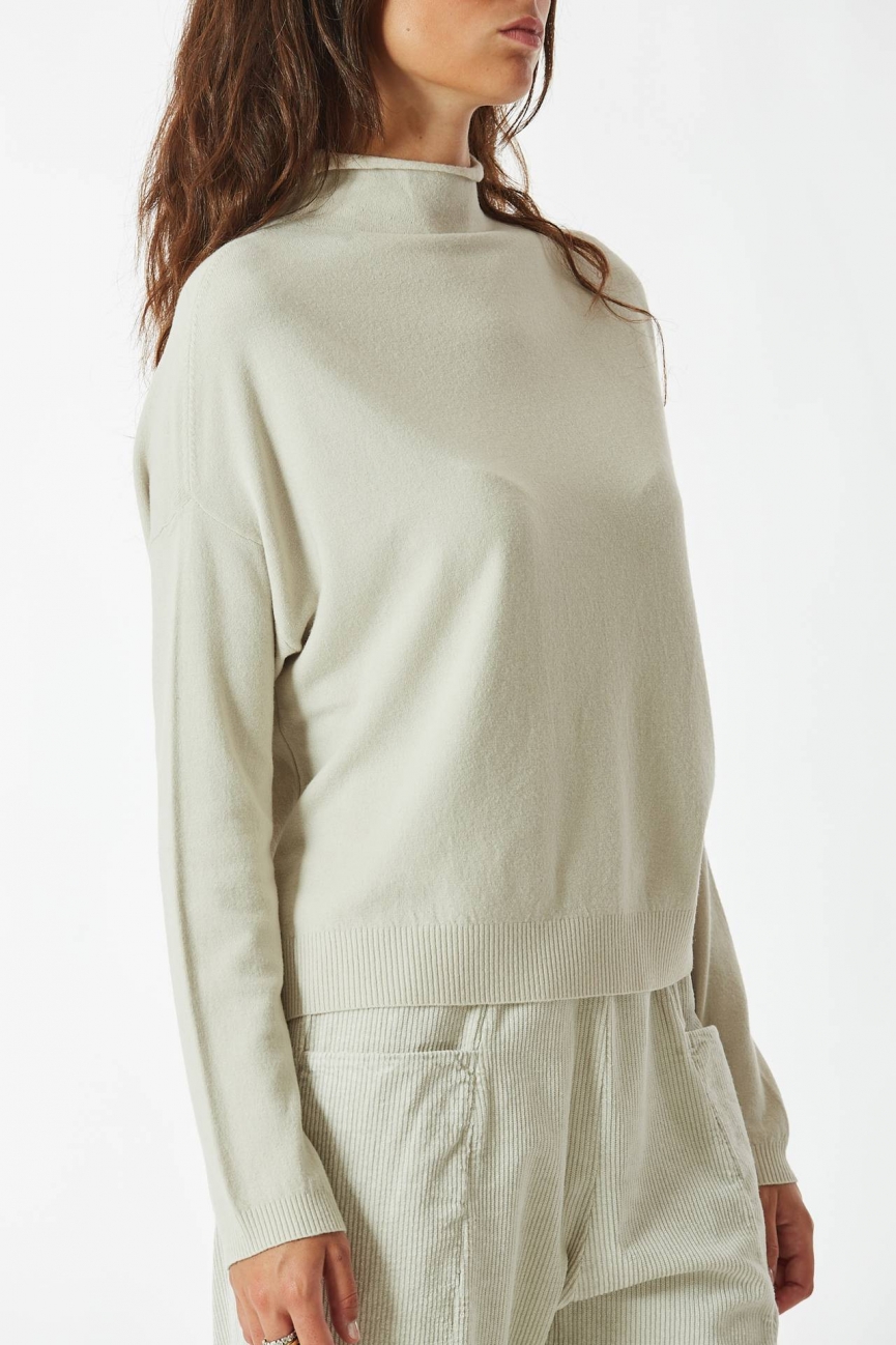 Maglia dolcevita over