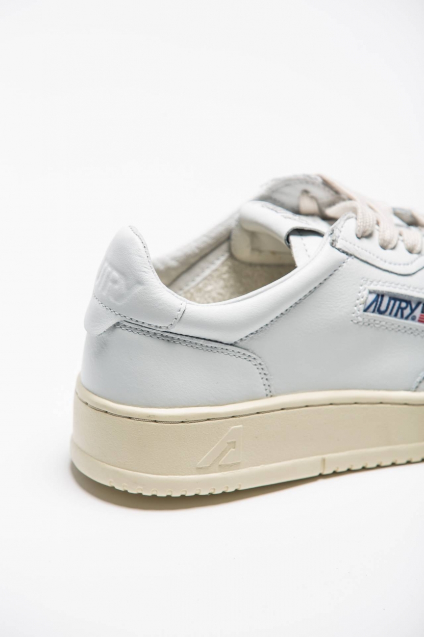 Sneakers MEDALIST LOW-AULM-LL15