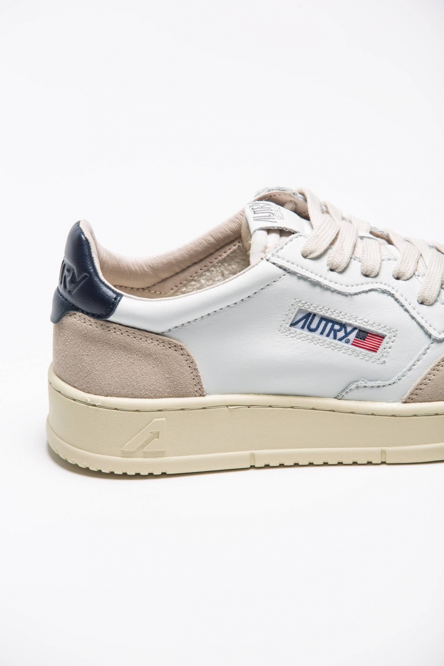 Sneakers MEDALIST LOW-AULM-LS28