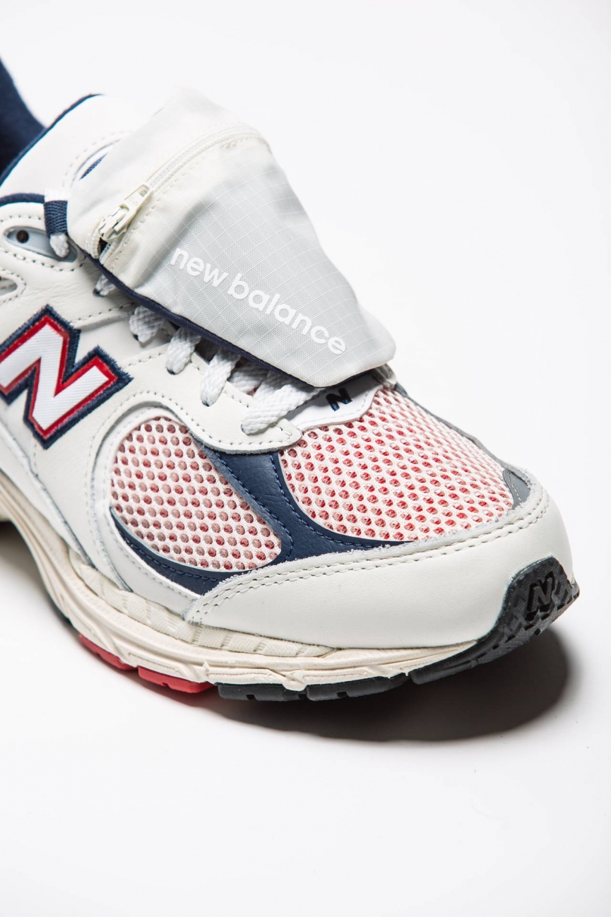 Sneakers 2002R RVE