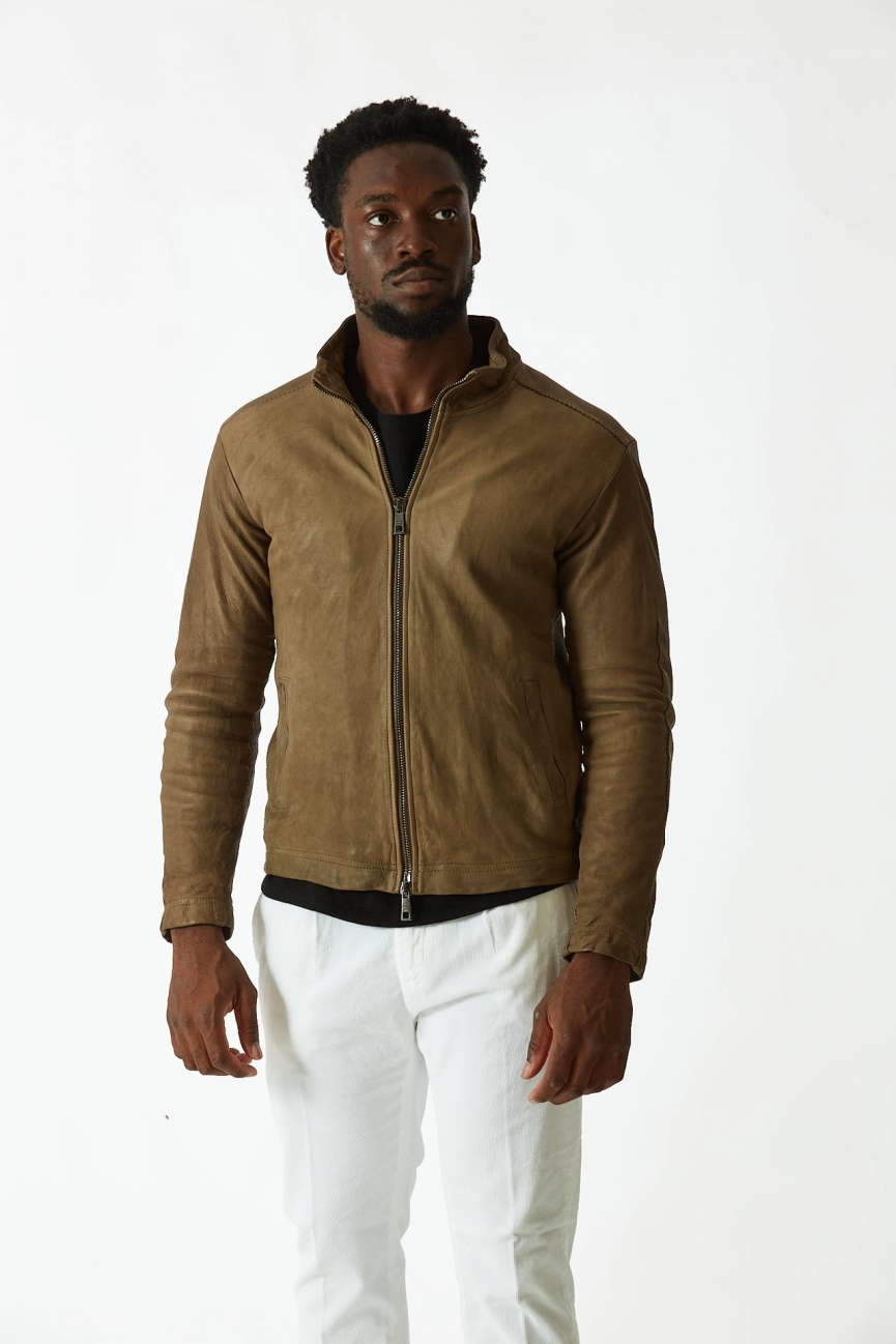 Giubbino in pelle cammello