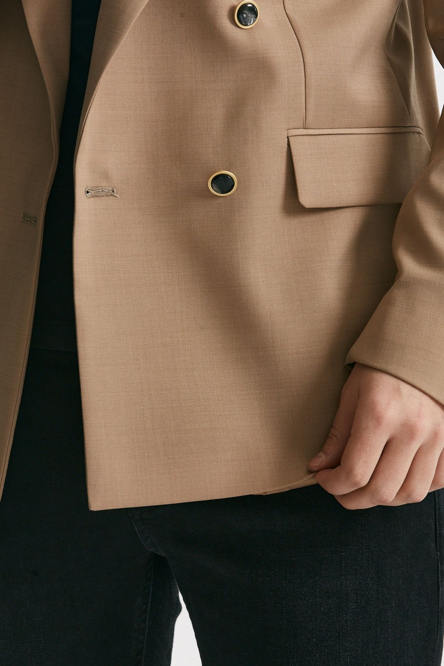 Giacca in doppio petto stretch beige 
