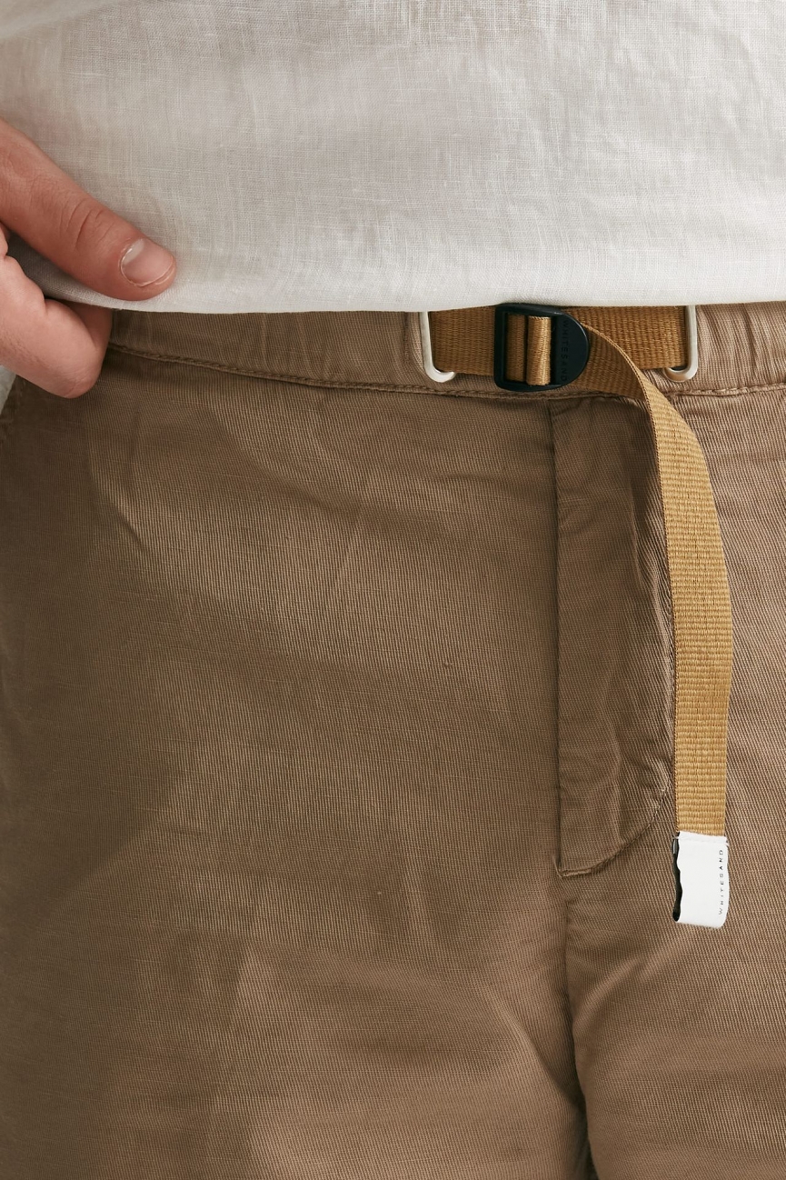 Bermuda in cotone e lino stretch beige