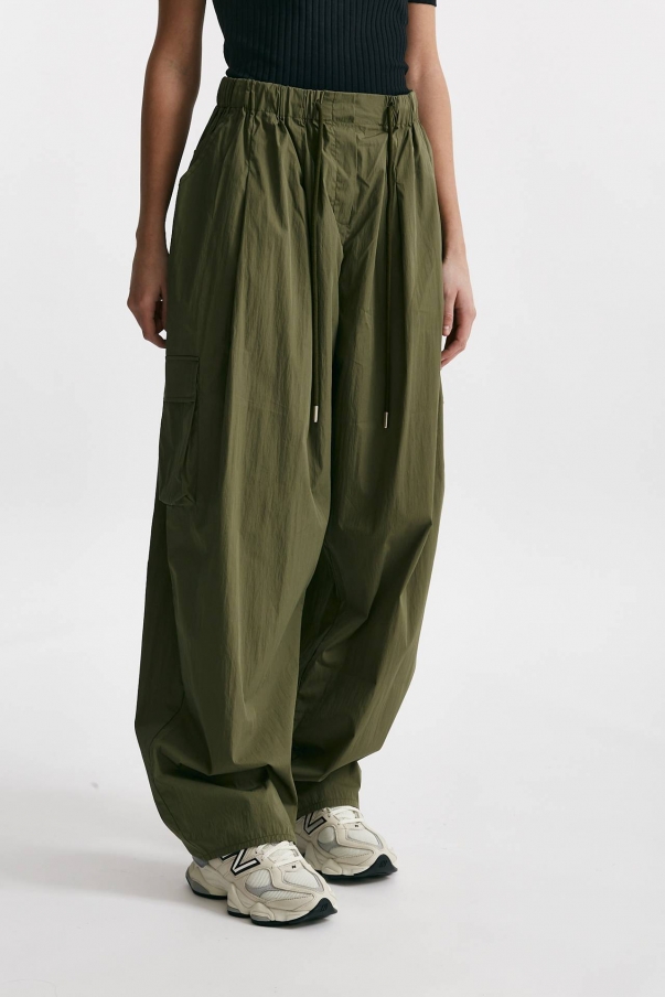 Pantalone over fit in tela tecnica verde militare