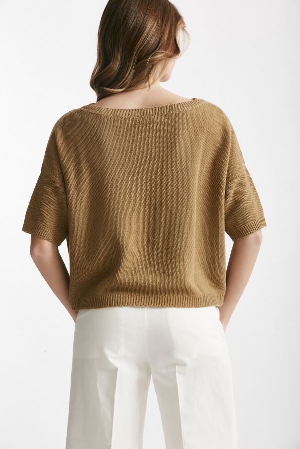 Maglia a scatolina cammello