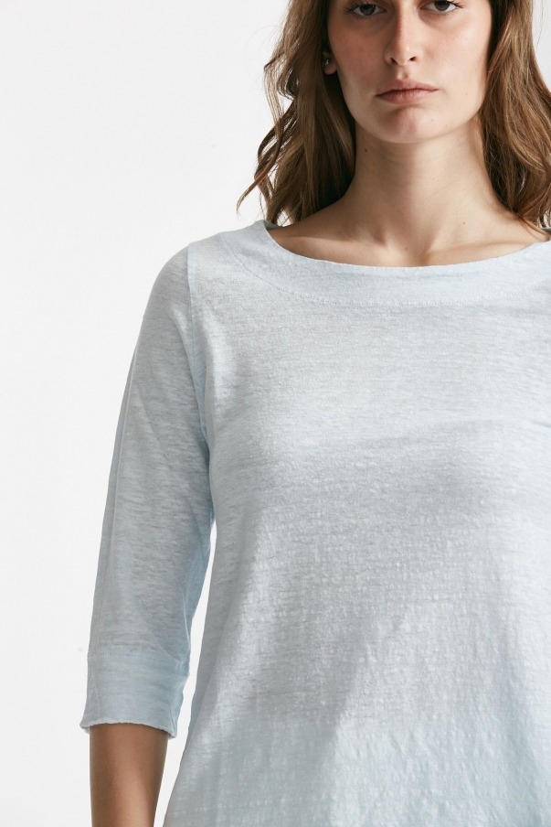 T-shirt in lino azzurro chiaro scollo tondo
