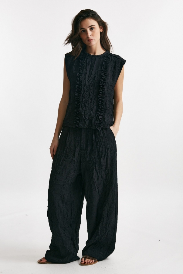 Pantalone loose effetto stropicciato nero