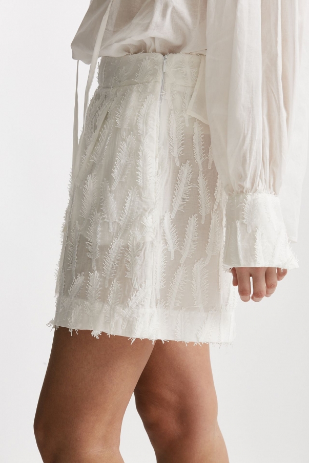 Short con applicazioni bianco vita alta