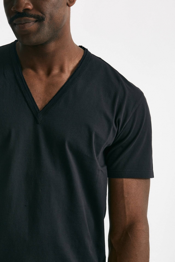 T-shirt scollo a V in cotone nero 