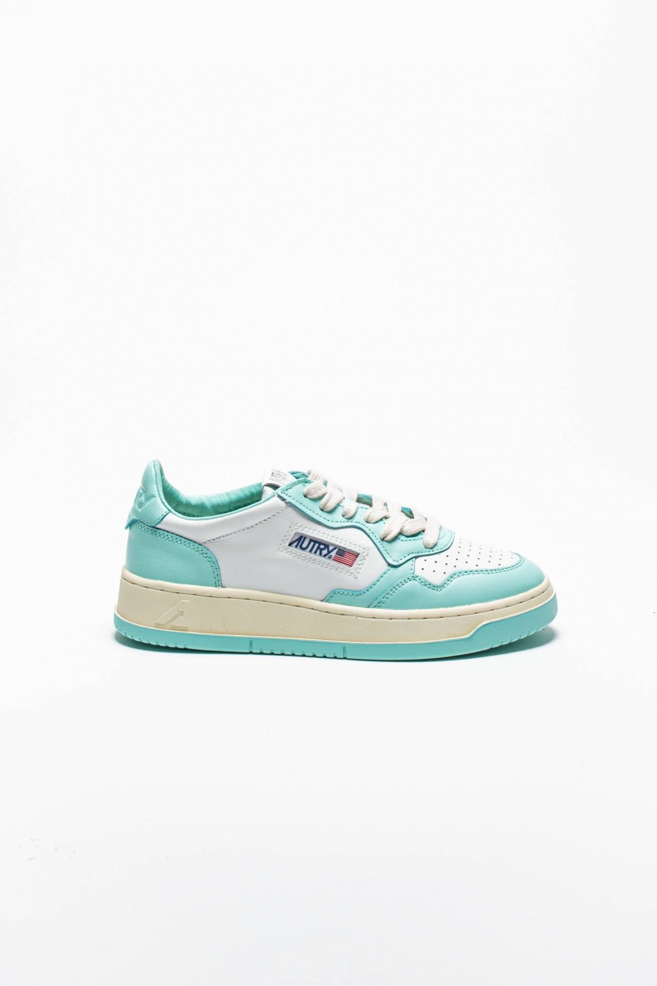 Sneakers MEDALIST LOW-AULW-WB20