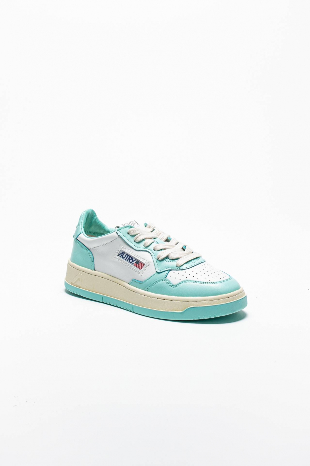 Sneakers MEDALIST LOW-AULW-WB20