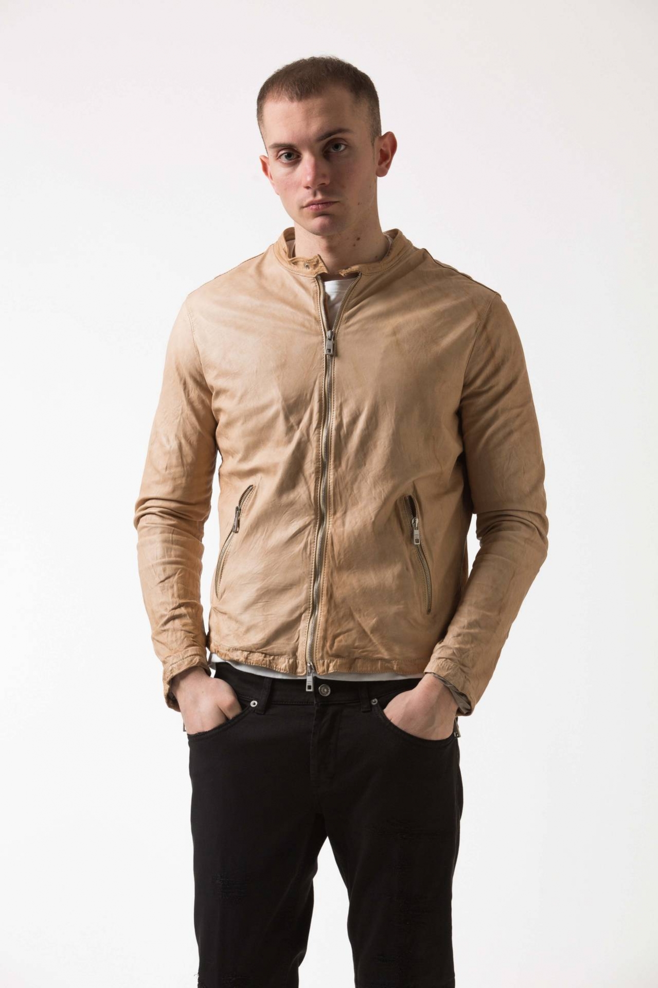 Biker in pelle