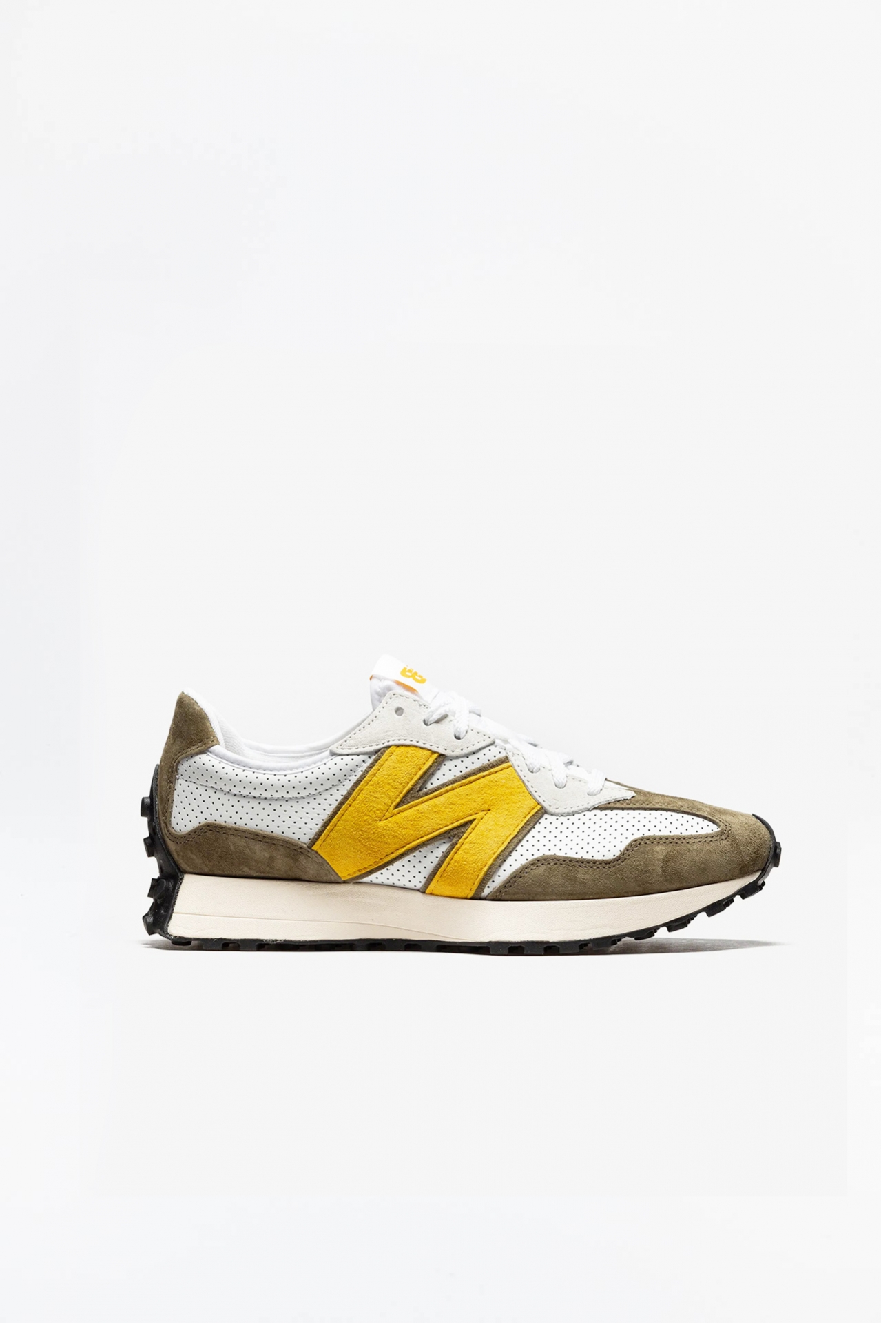 Sneakers 327