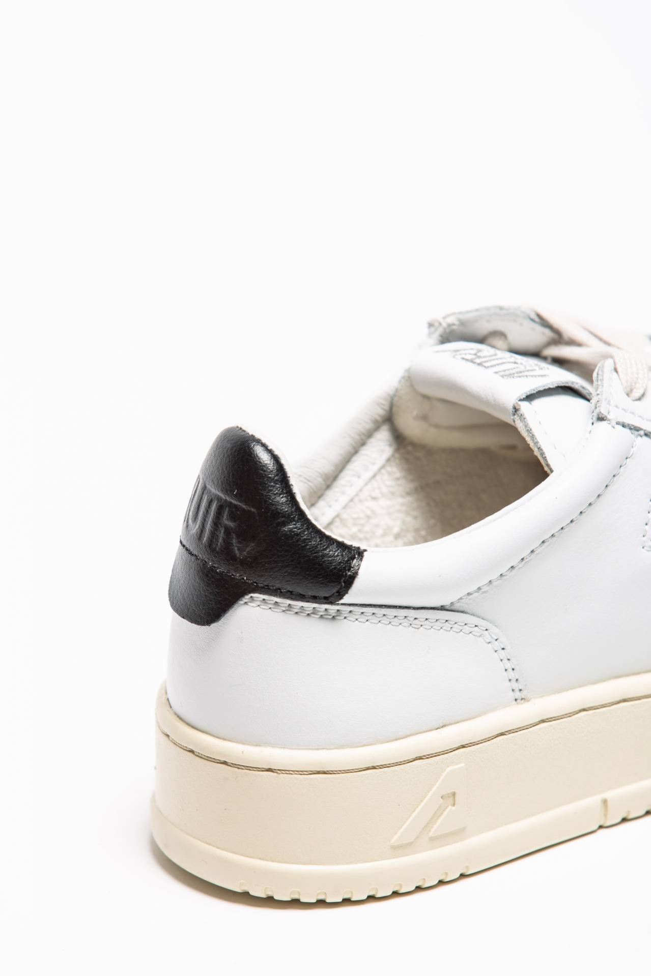 Sneaker MEDALIST LOW