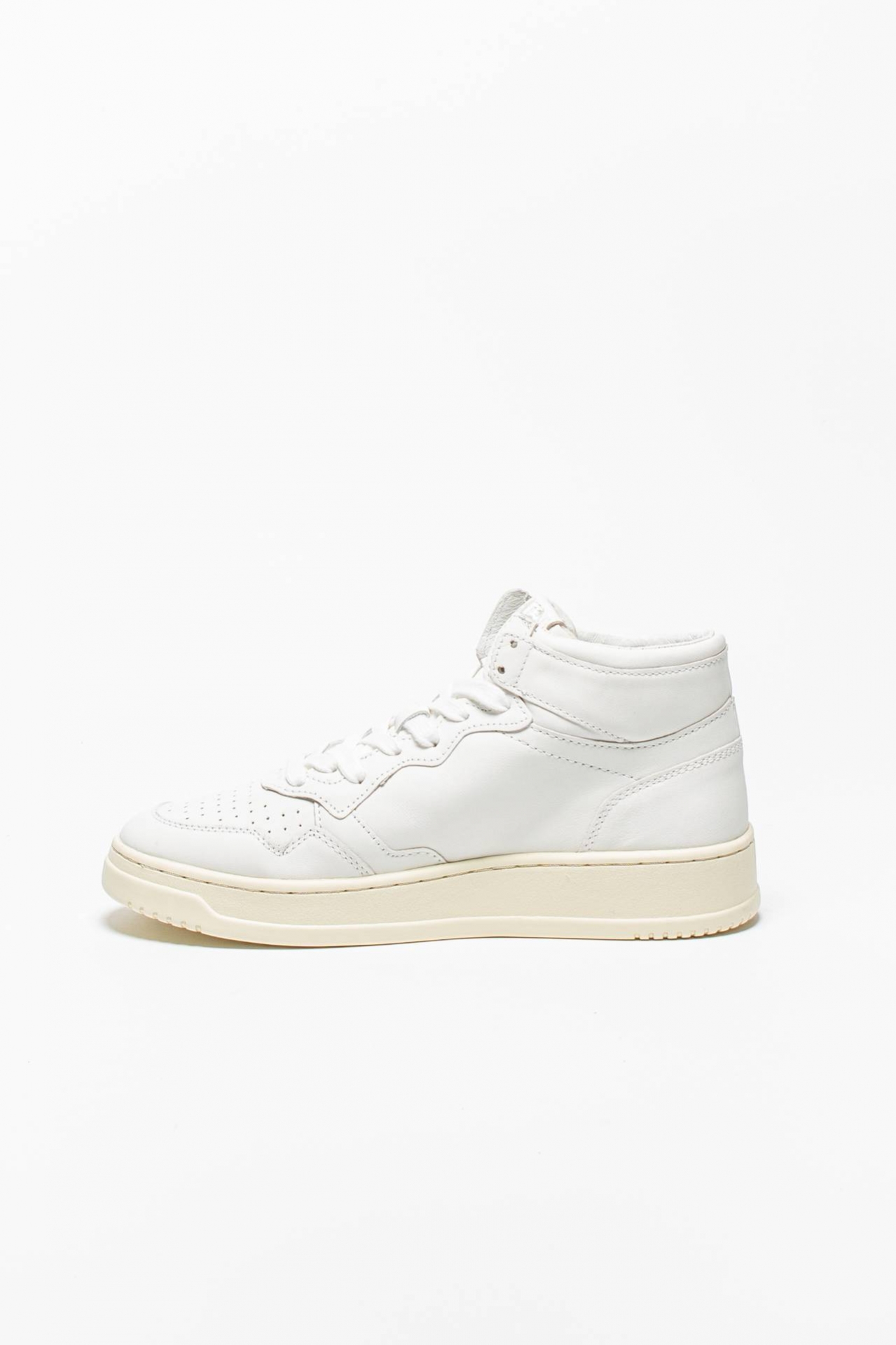 Sneaker MEDALIST MID