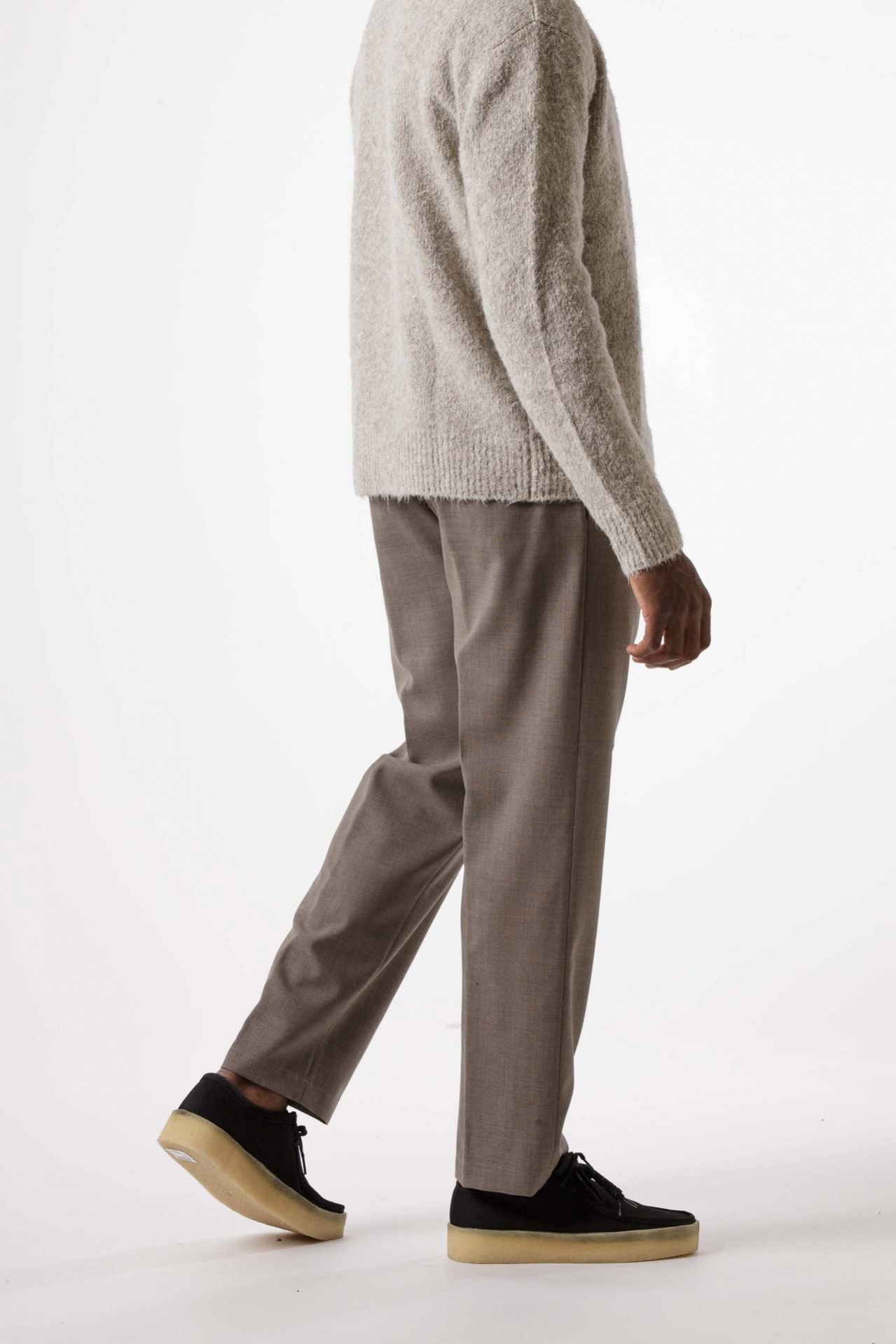 Firm wool trousers