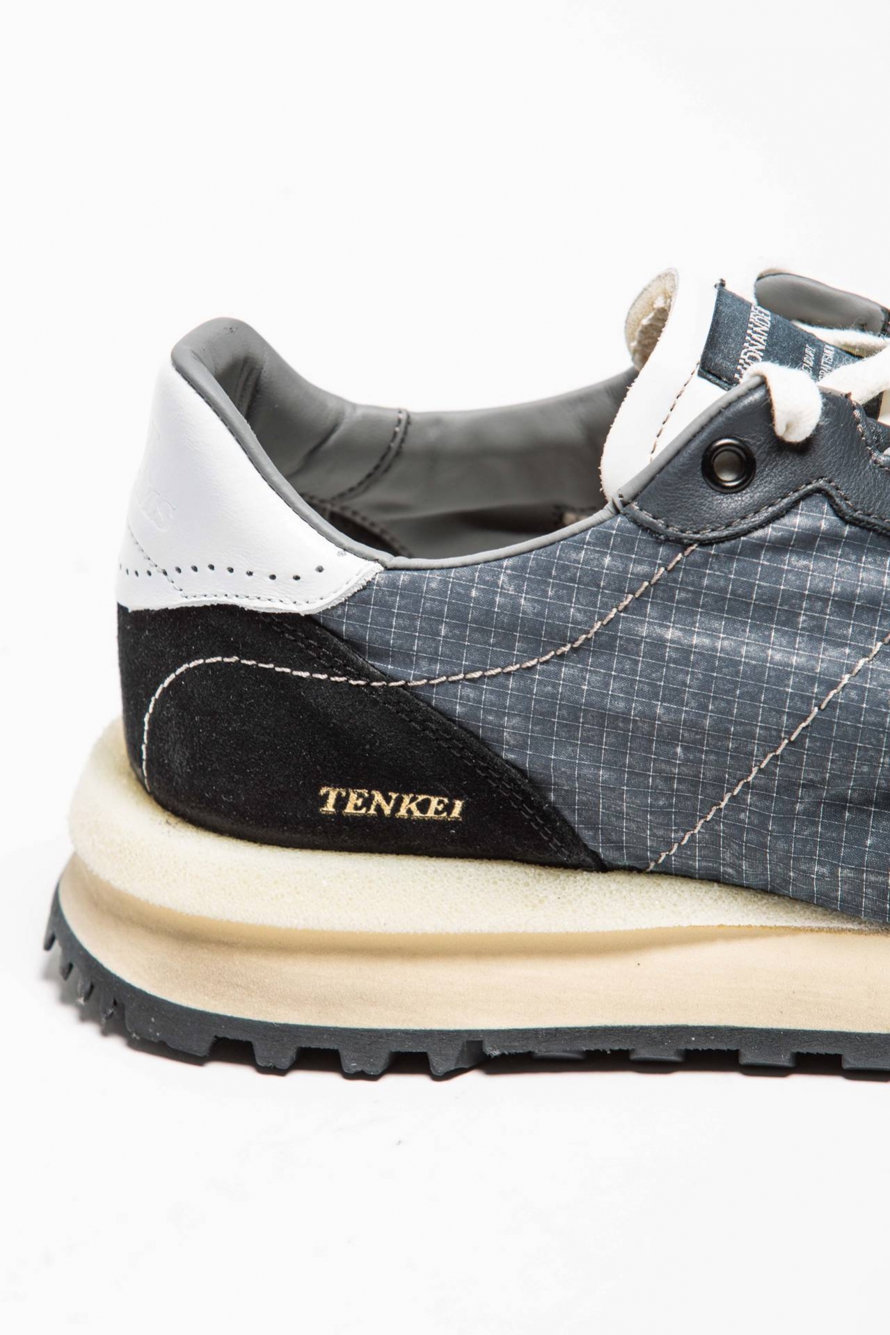 Sneakers TENKEY 206