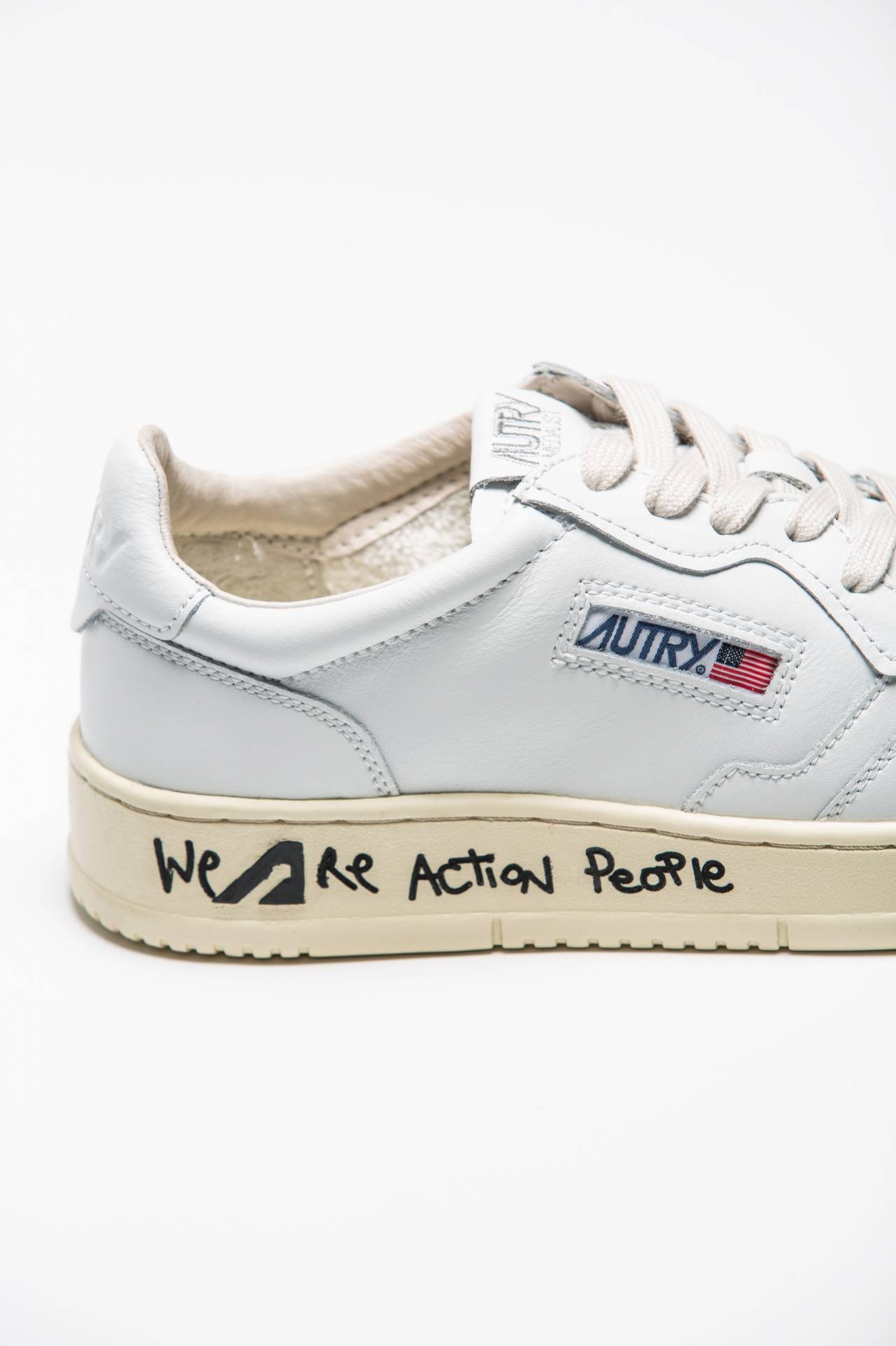 Sneakers MEDALIST LOW-AULM-LD06