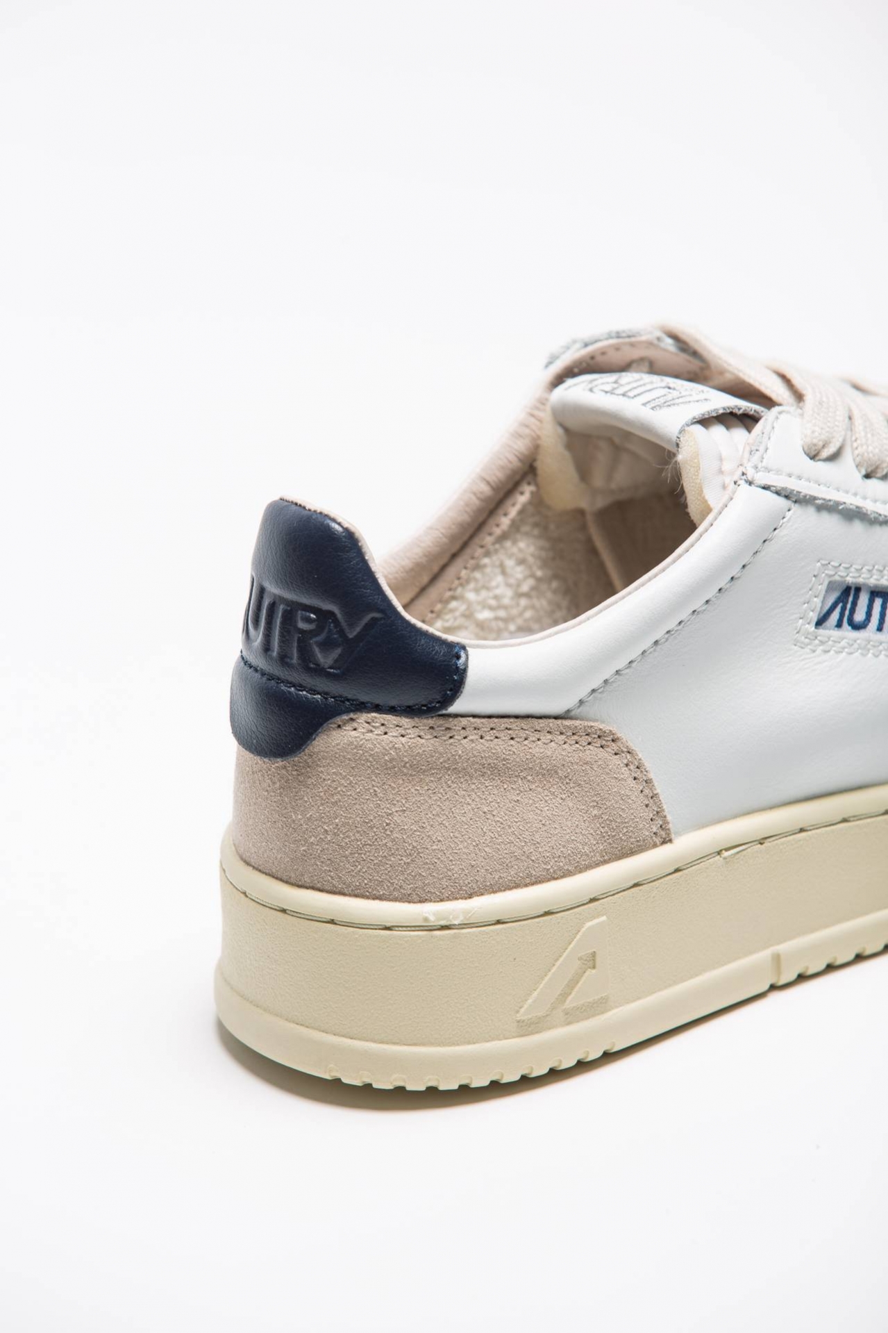 Sneakers MEDALIST LOW-AULM-LS28