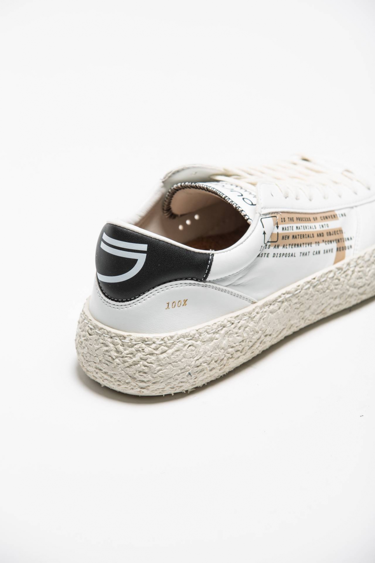 Sneakers 1.01 BASIC