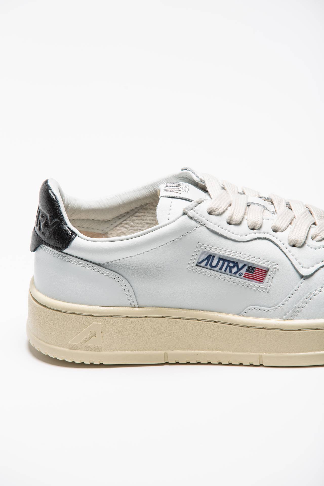 Sneakers MEDALIST LOW-AULW-LL22