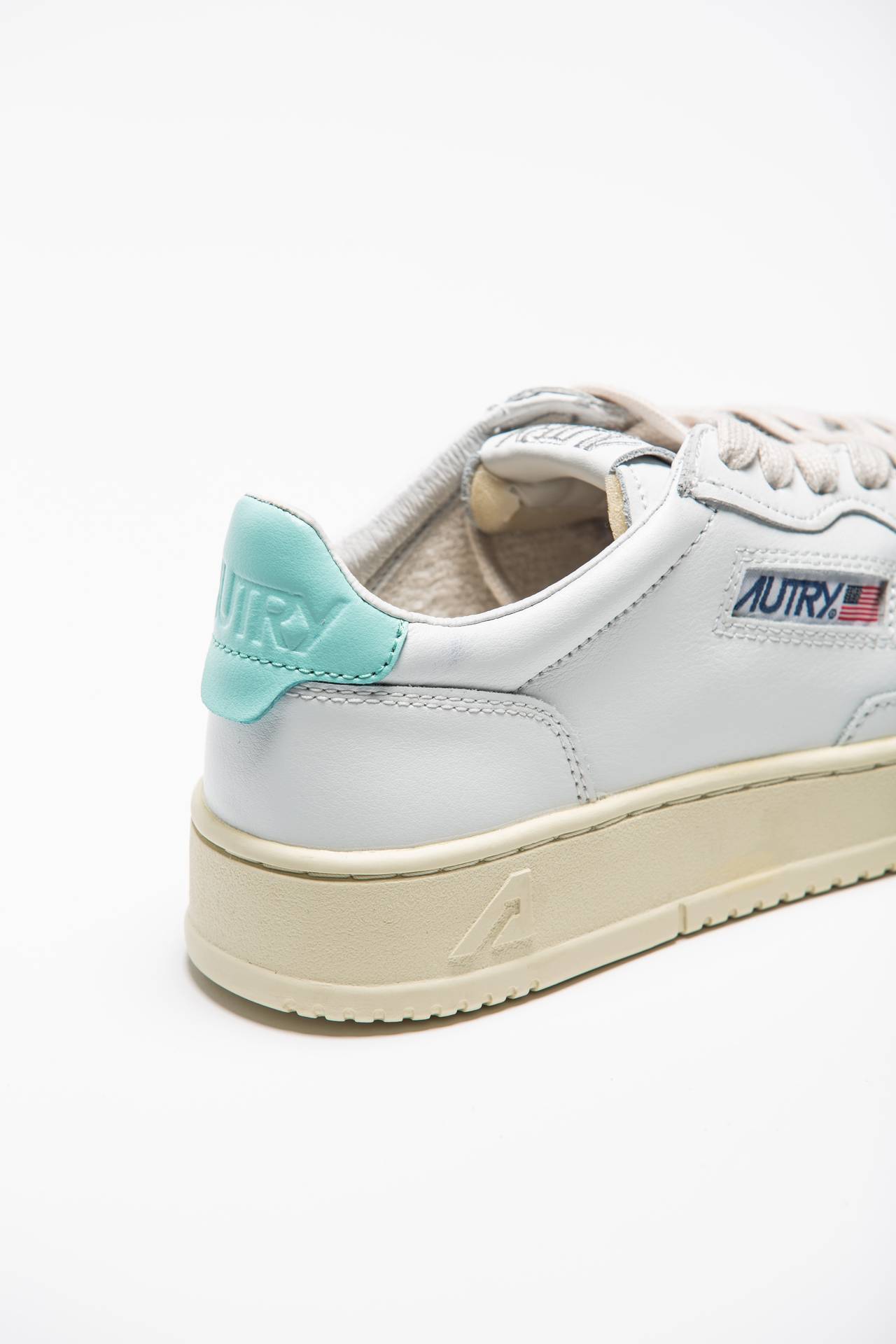 Sneakers MEDALIST LOW-AULW-LL49