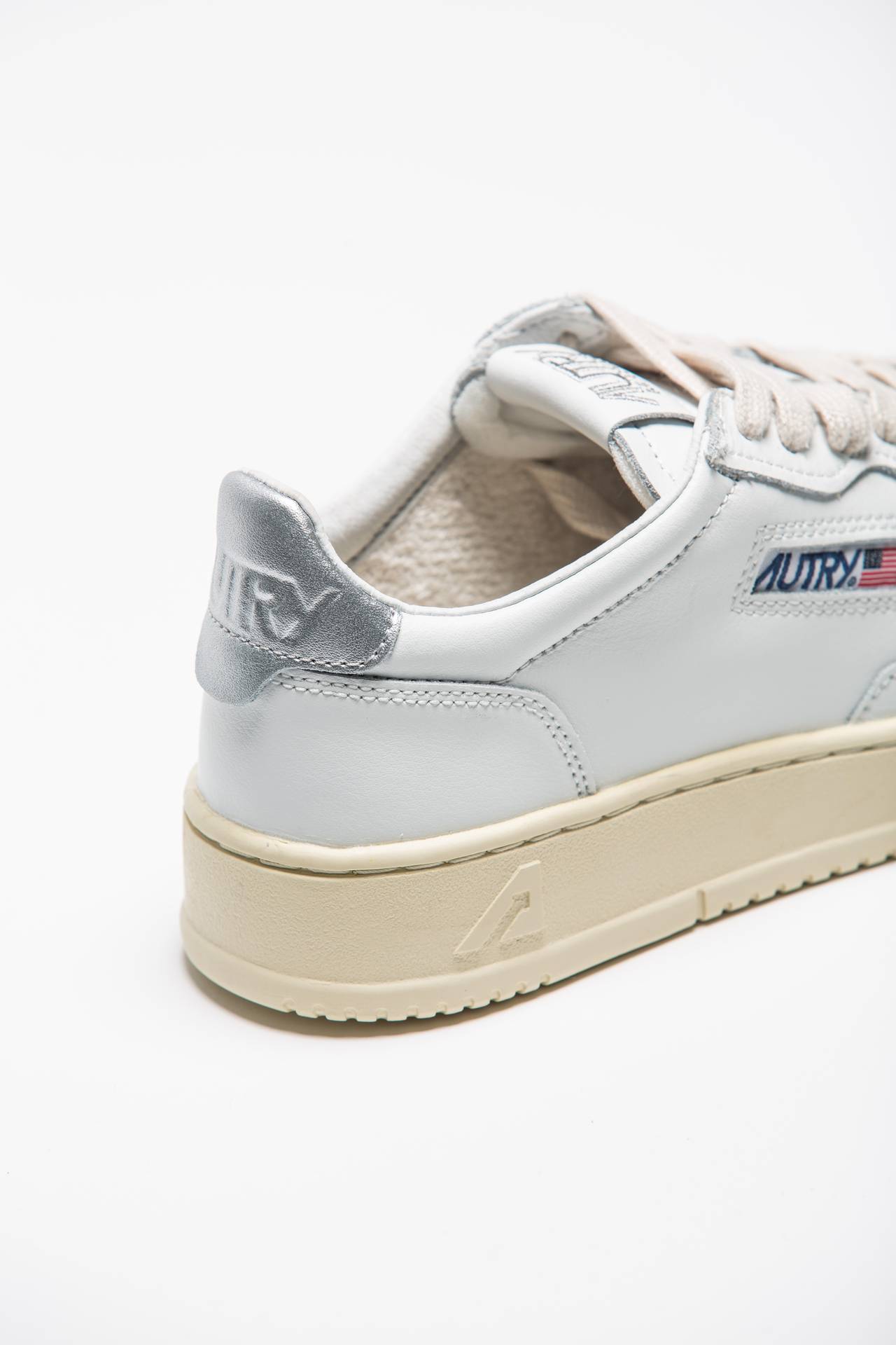 Sneakers MEDALIST LOW-AULW-LL05