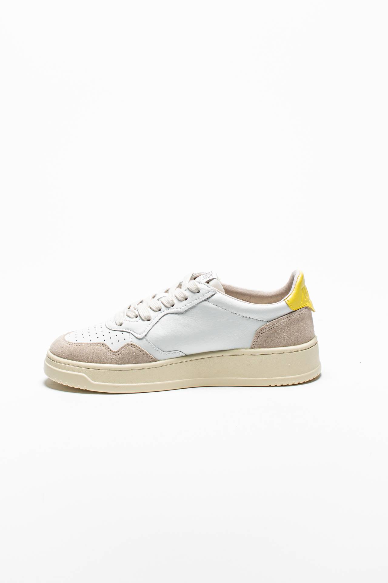 Sneakers MEDALIST LOW-AULW-LS54