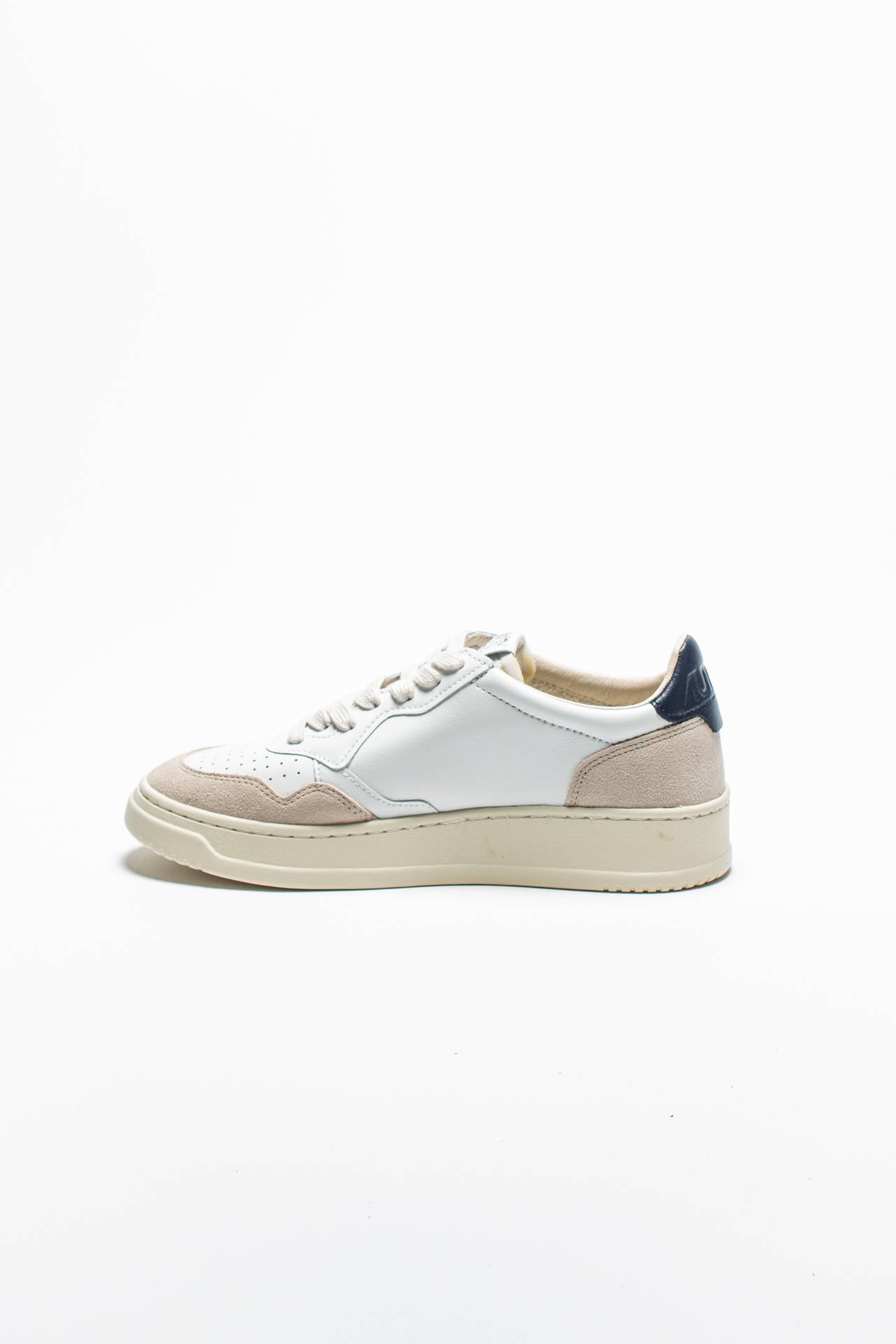 Sneakers MEDALIST LOW-AULW-LS28