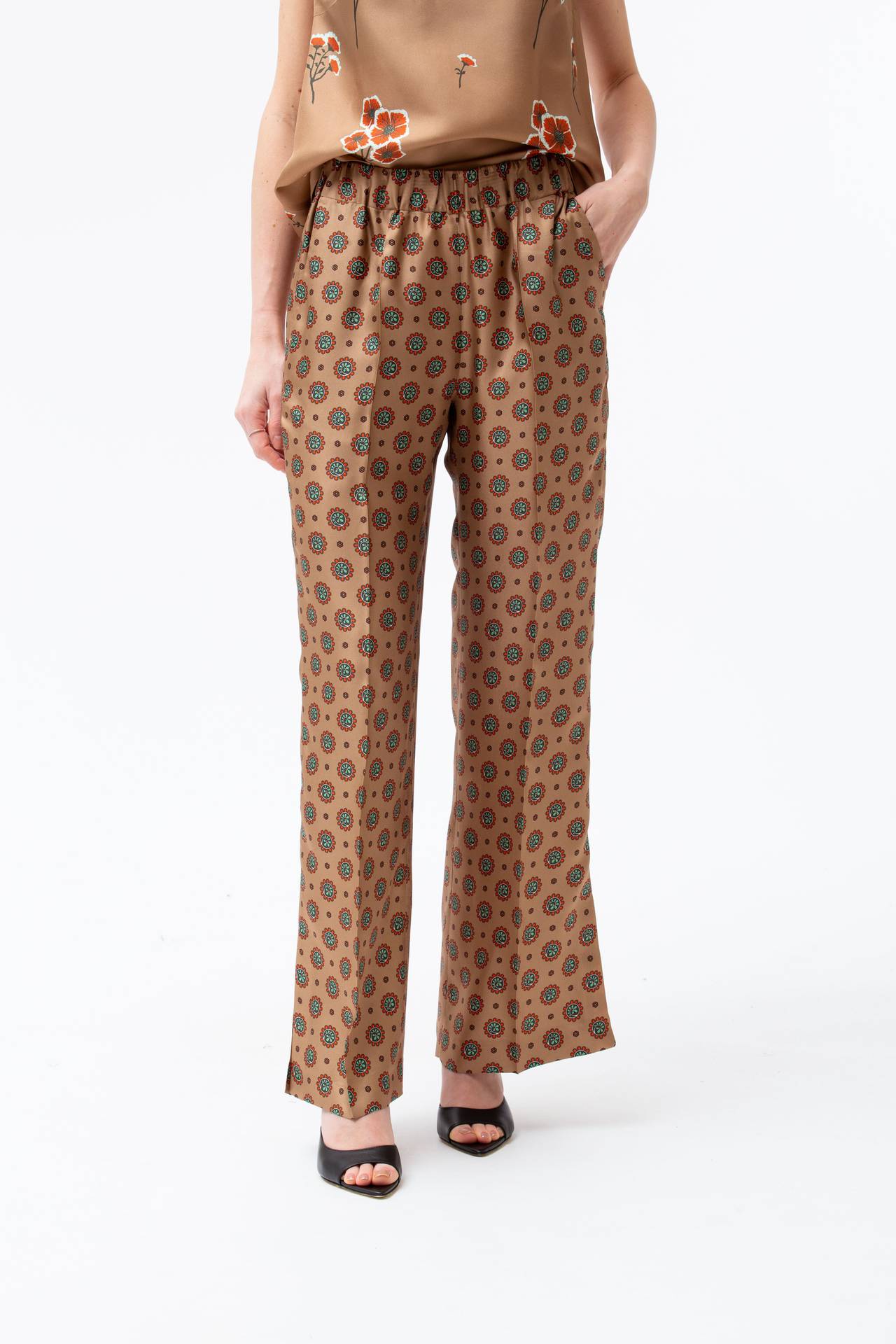 Pantalone in seta