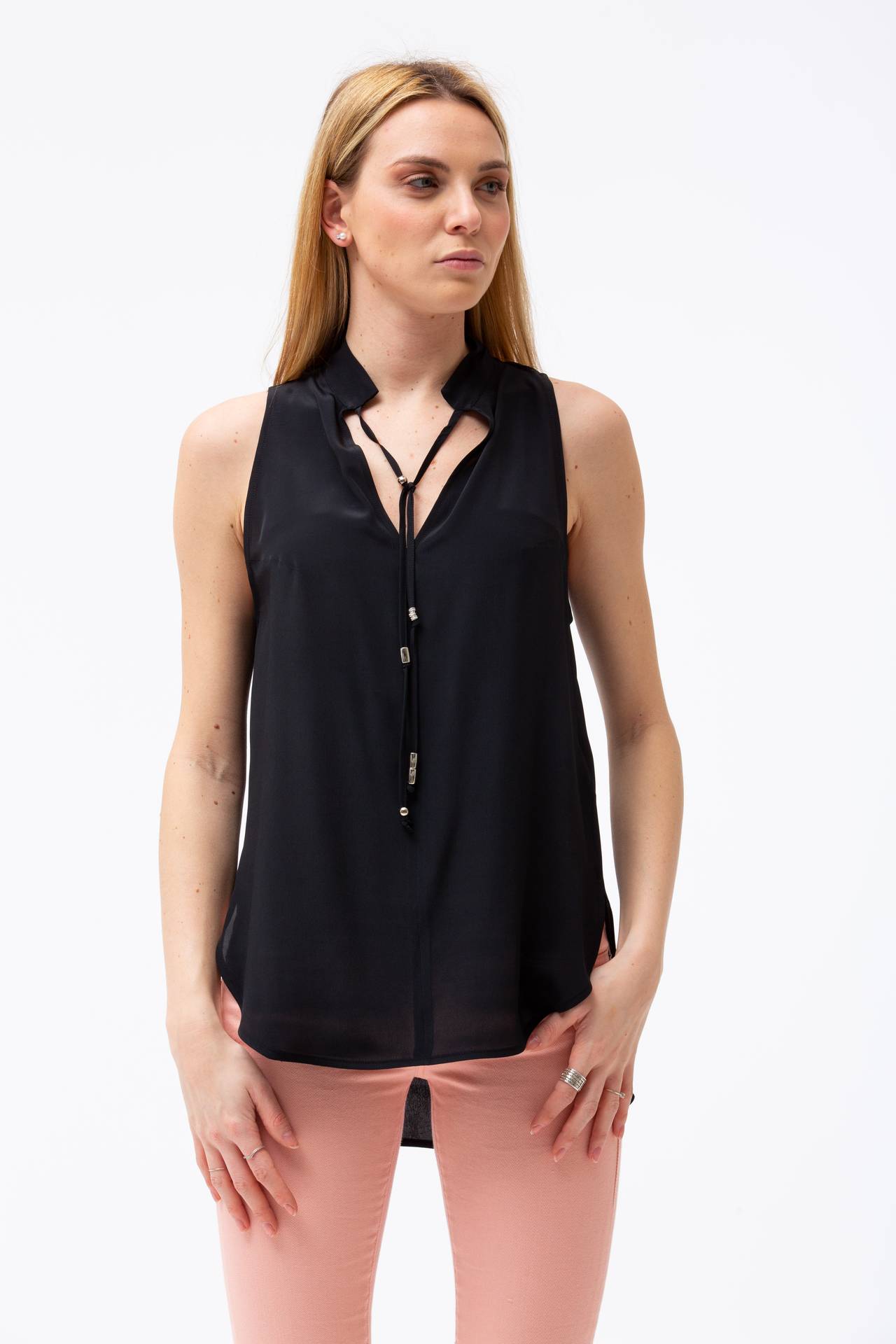 Camicia smanicata