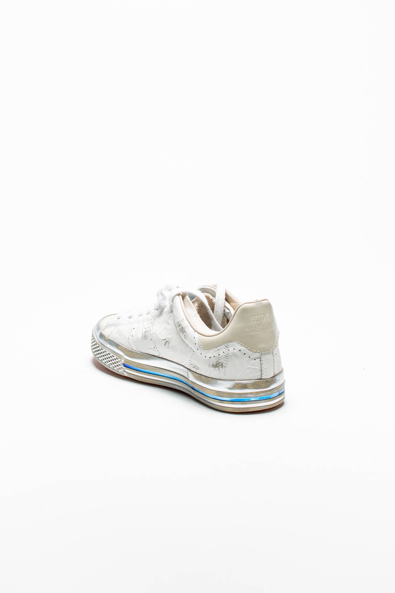 Sneakers STARLESS HD2M
