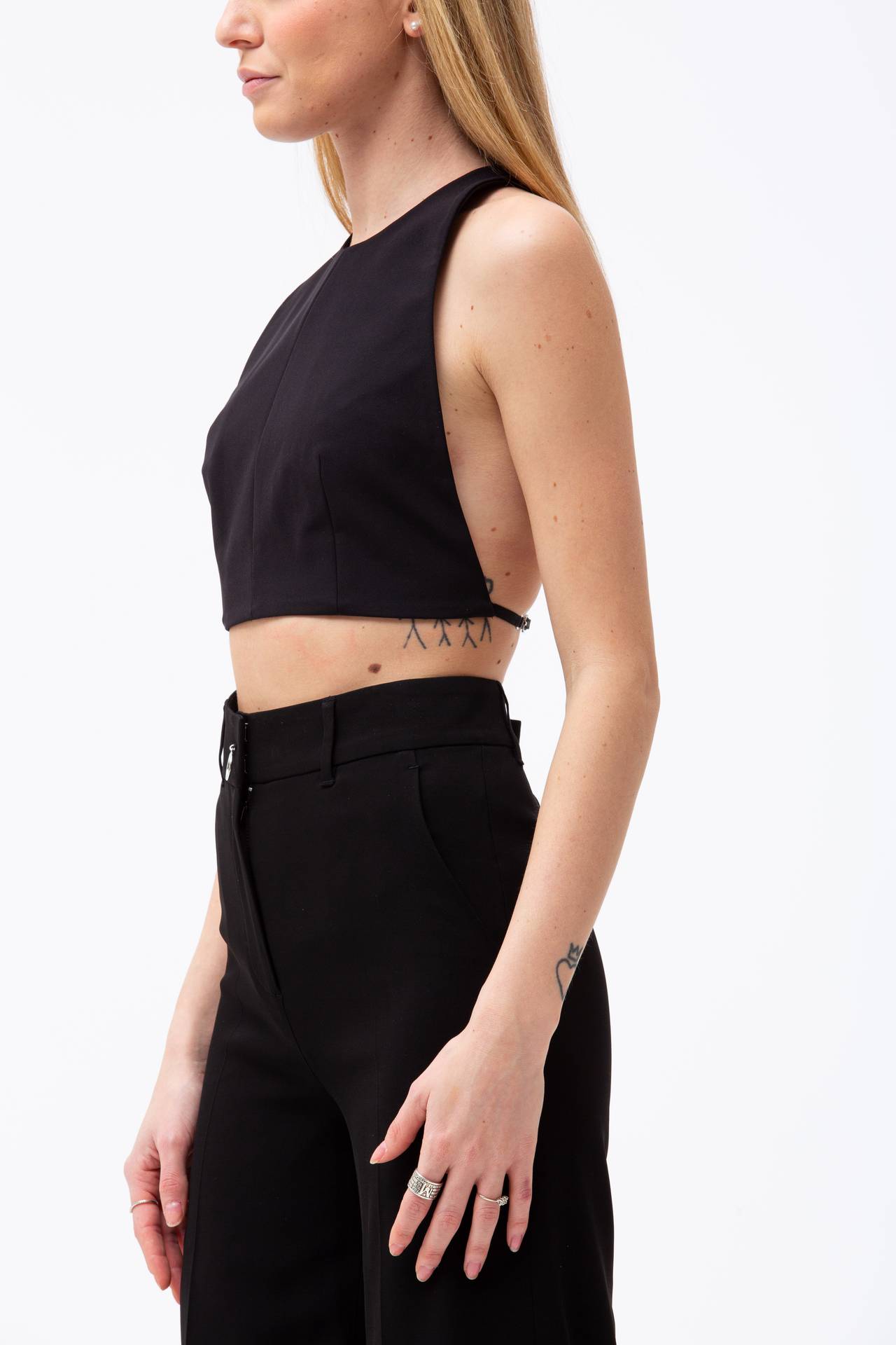 Top crop 
