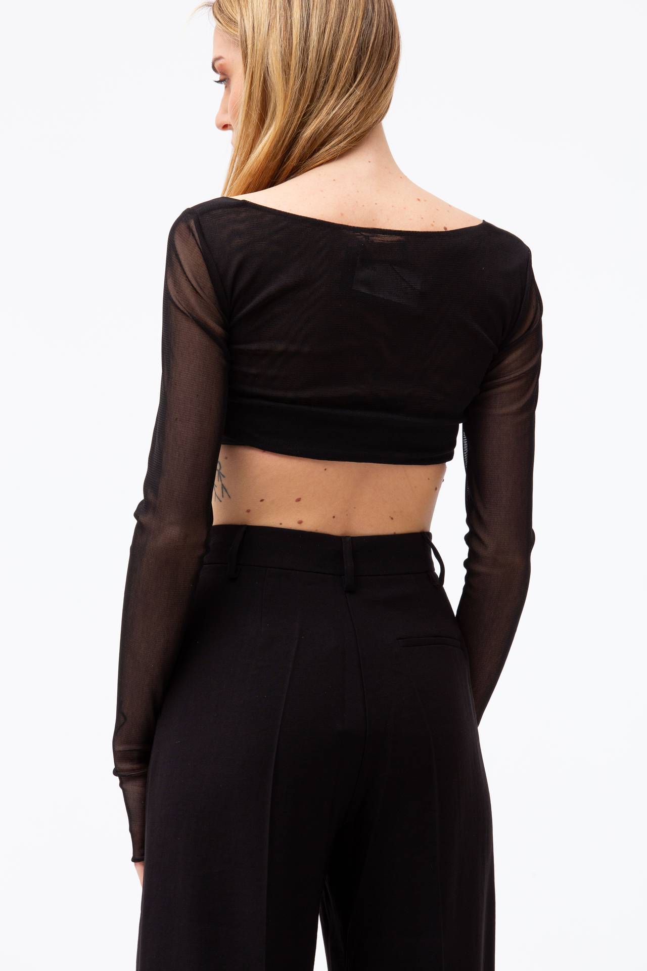 Crop top scollato