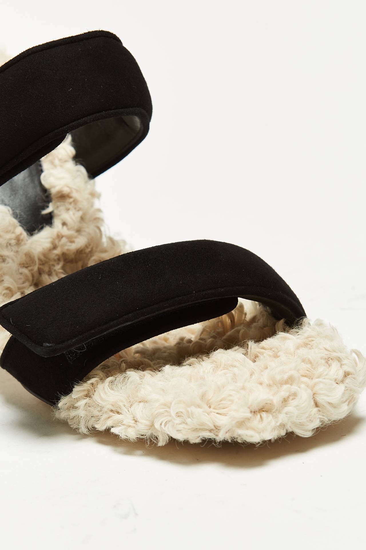 Sandali ADELE in suede e shearling