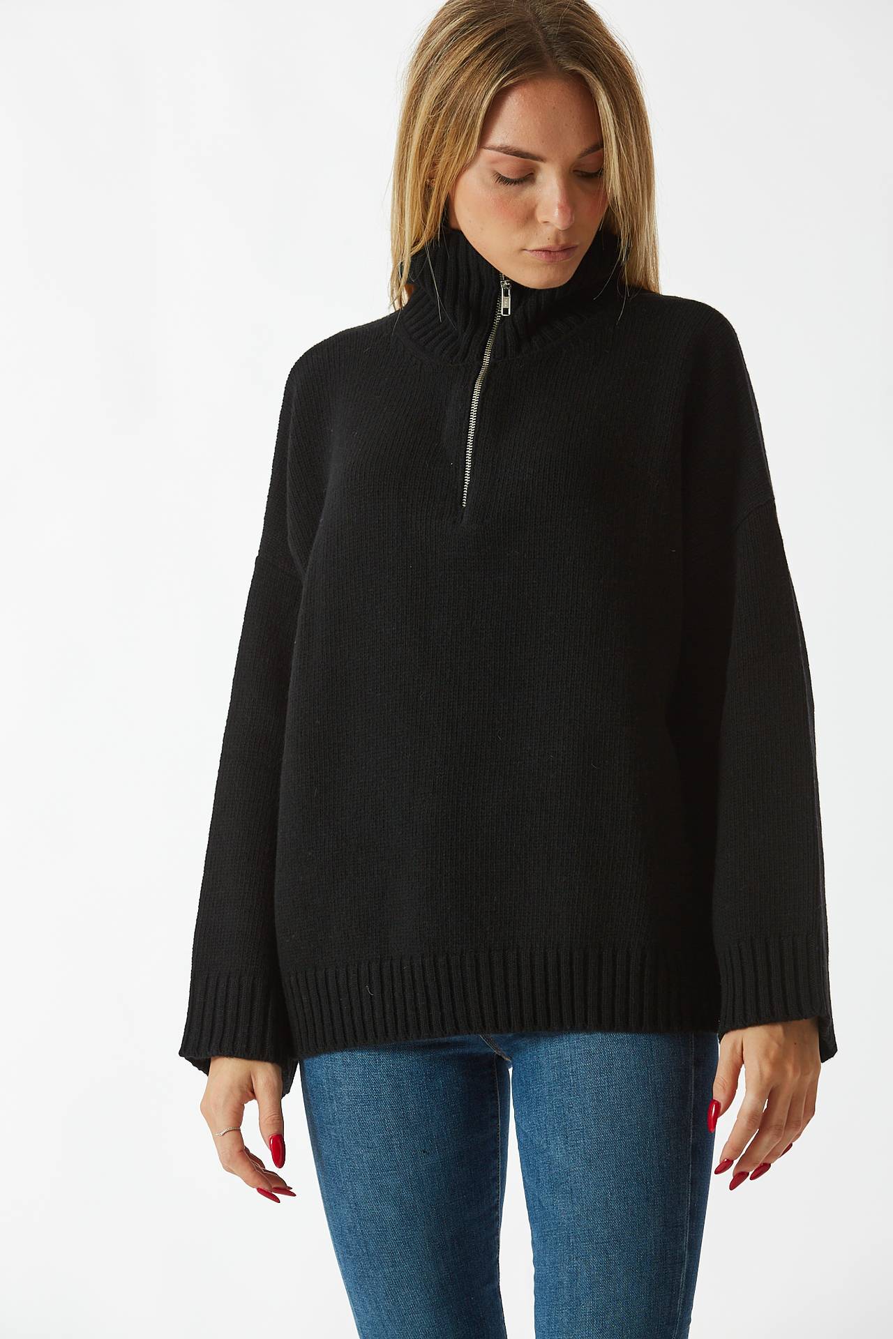 Maglia over collo alto nero