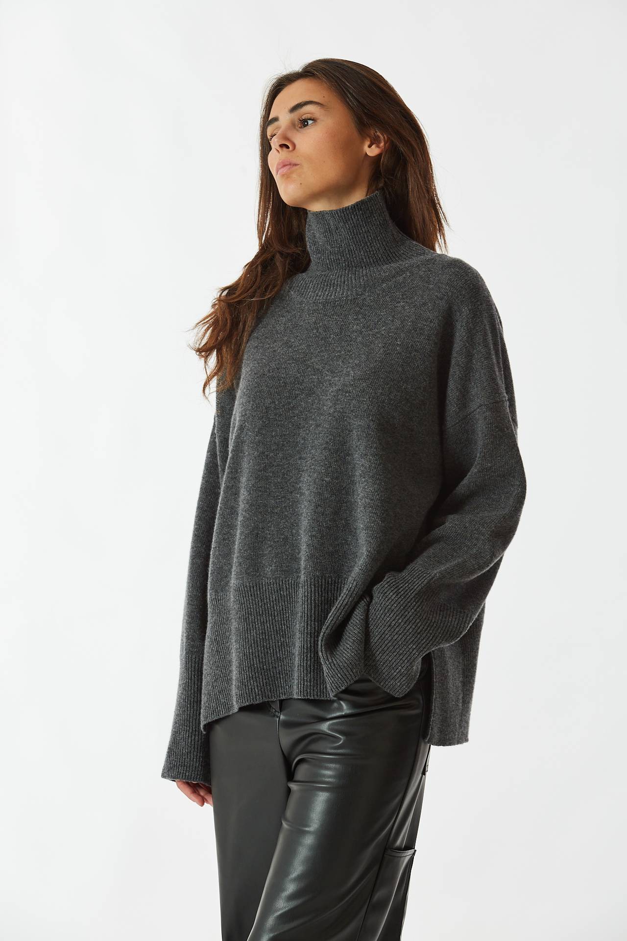Maglia dolcevita antracite