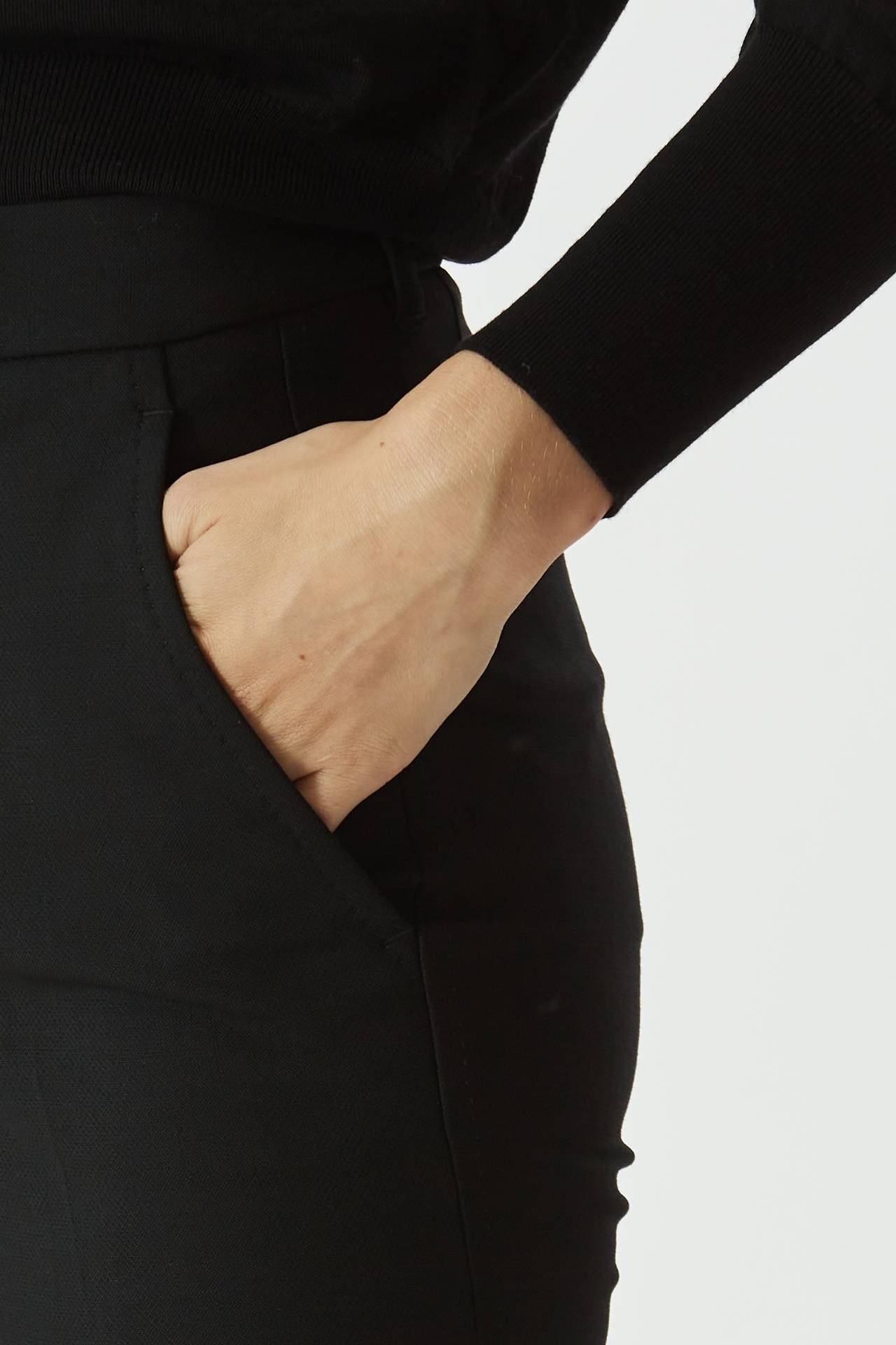 Pantalone slim fit KIMAMA nero