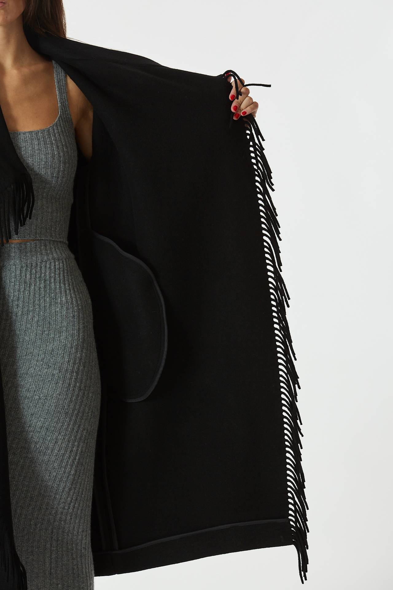 Cappotto over nero